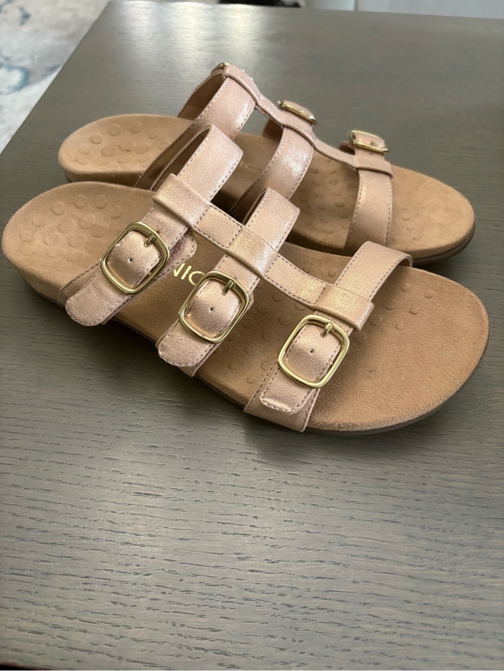 NWOT VIONIC Misa Orthotic Slide Sandal Women's 9 Metallic Rose Gold Strappy